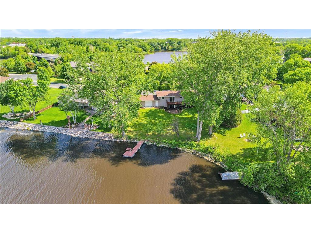 1202 Lewis Avenue SW Hutchinson MN 55350 - Otter 6563343 image1