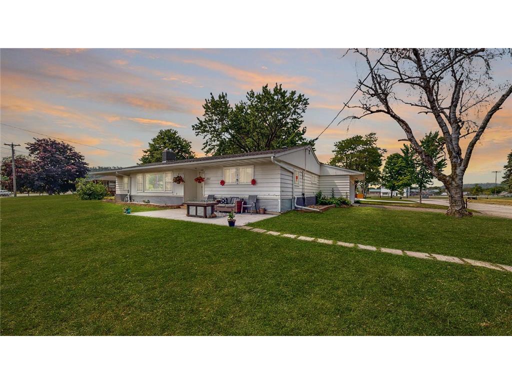 1202 S Oak Street Lake City MN 55041 - PEPIN 6402980 image1