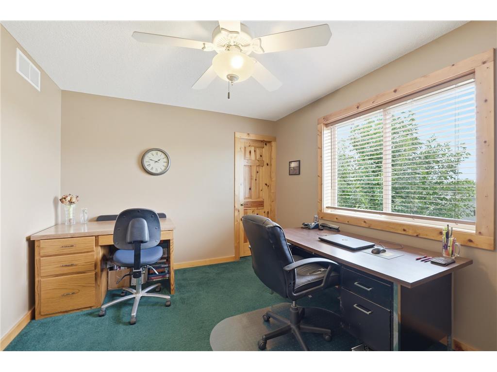 1202 Sunset Boulevard NW Montgomery MN 56069 7093164 image16