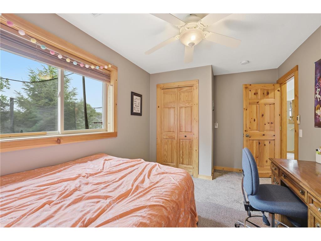 1202 Sunset Boulevard NW Montgomery MN 56069 7093164 image22