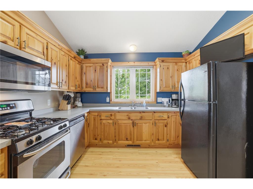 1202 Sunset Boulevard NW Montgomery MN 56069 7093164 image7