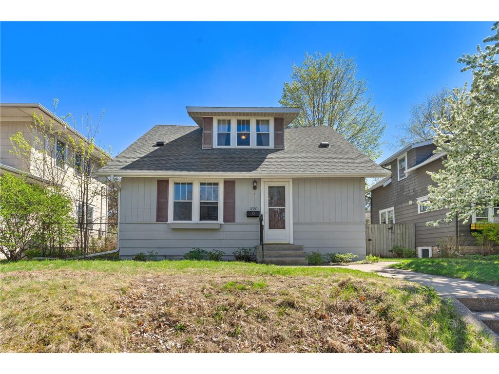 1202 Van Buren Avenue Saint Paul MN 55104 6641603 image1