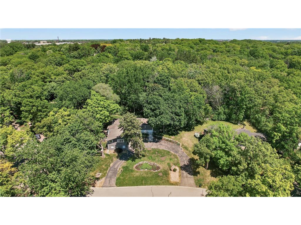 12020 Mayflower Circle Minnetonka MN 55305 7080382 image1