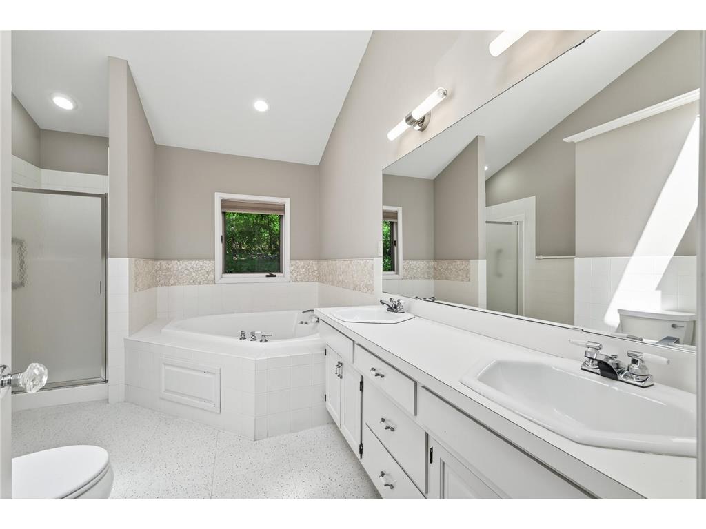 12020 Mayflower Circle Minnetonka MN 55305 7080382 image31