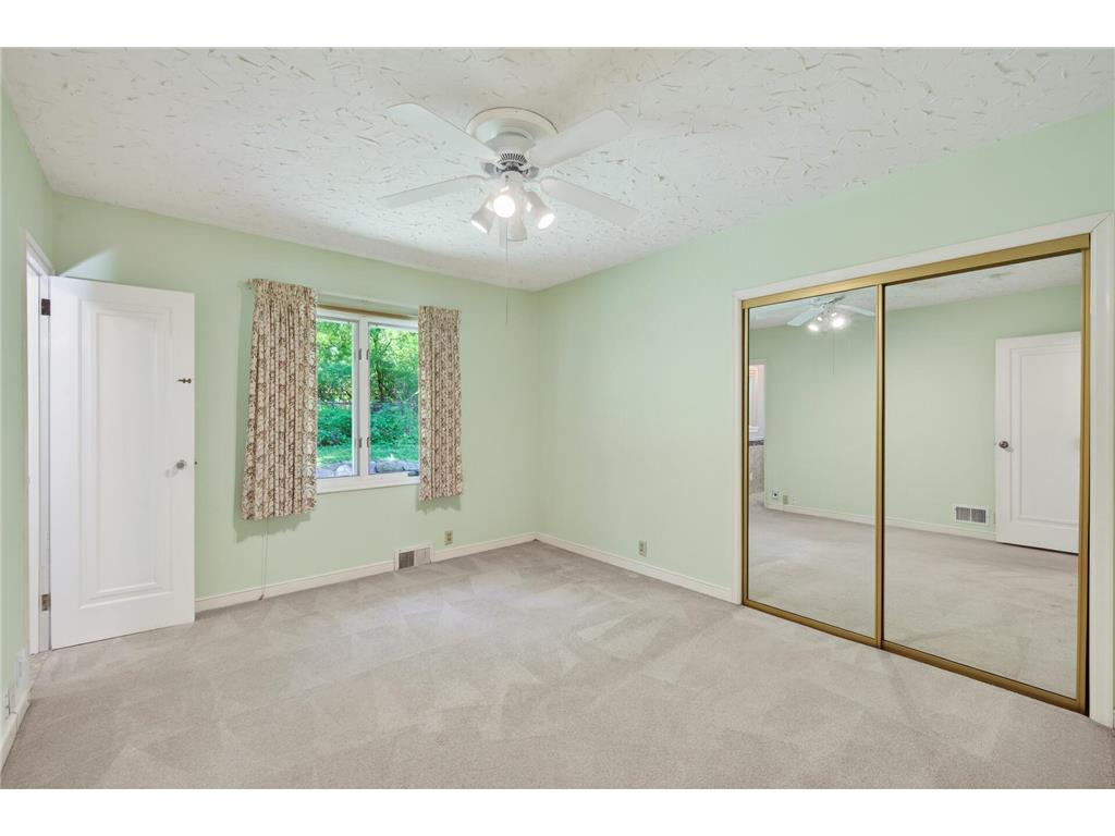 12020 Mayflower Circle Minnetonka MN 55305 7080382 image34