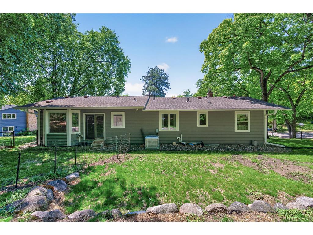 12020 Mayflower Circle Minnetonka MN 55305 7080382 image8