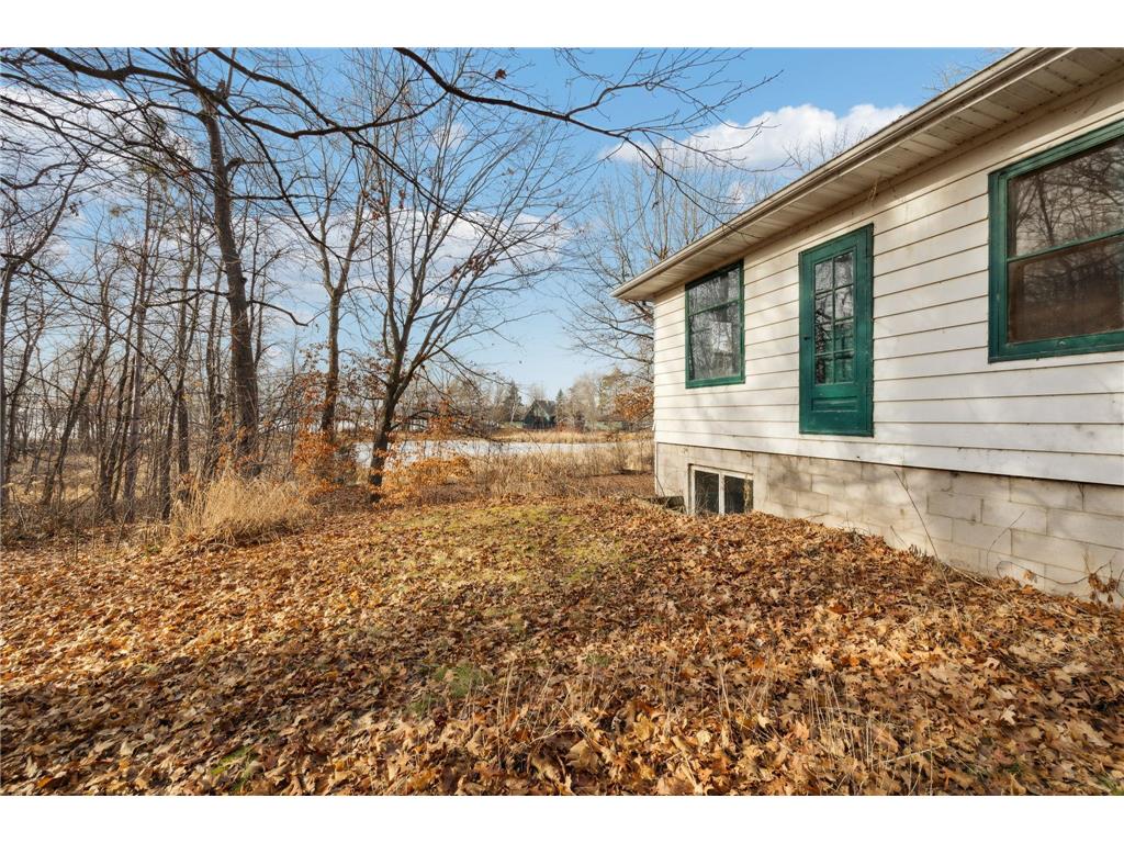 12023 285th Street, Chisago Lake Twp, MN, 55045 MLS 6441435 Edina