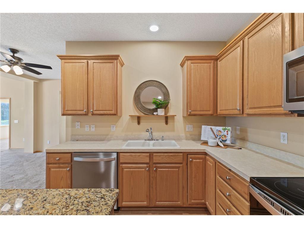 12029 Vermillion Street NE #A Blaine MN 55449 - Sunrise 7047389 image23