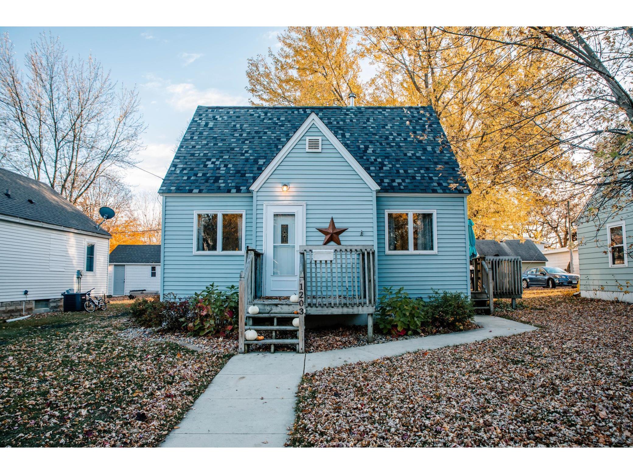 1203 3rd Avenue SW, Austin, MN 55912 MLS 5673989 Edina Realty