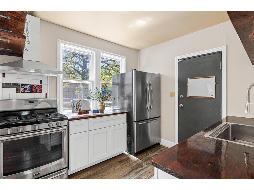 1203 Morgan Avenue N Minneapolis MN 55411 7075273 image13