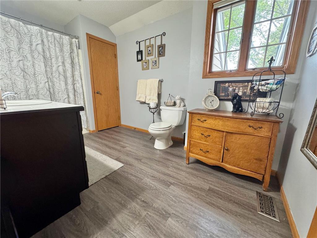 1203 Parkside Drive Marshall MN 56258 7076217 image25
