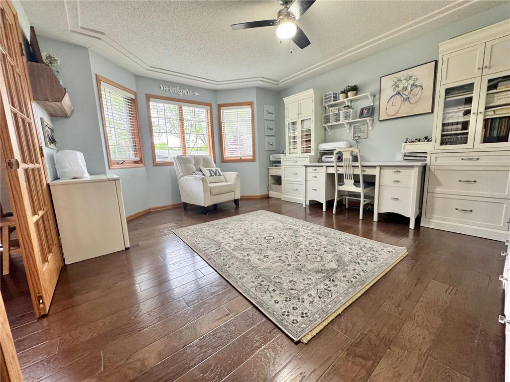1203 Parkside Drive Marshall MN 56258 7076217 image5