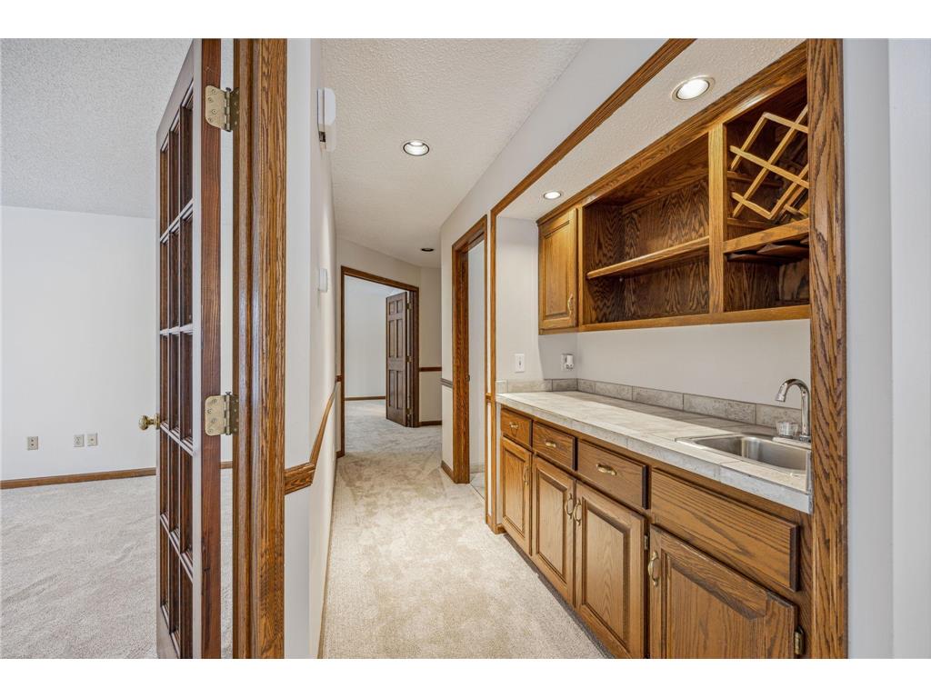 1203 Silverthorn Court Shoreview MN 55126 MLS: 6550206 Edina Realty 1203 Silverthorn Court Shoreview MN 55126 MLS: 6550206 Edina Realty