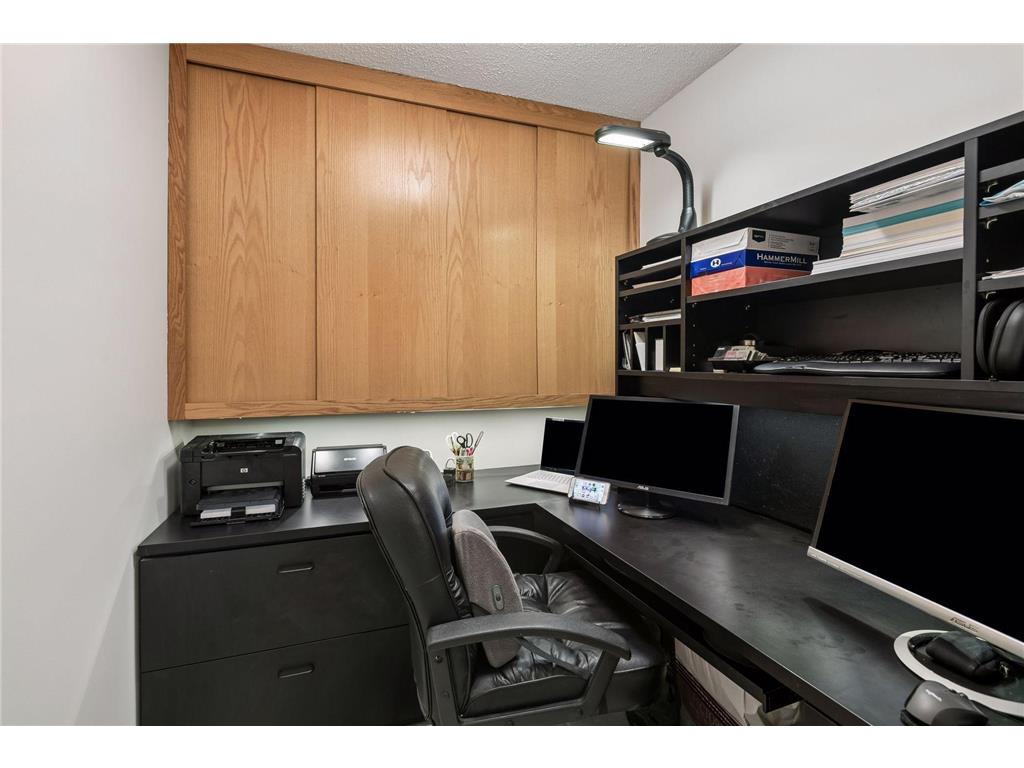 12030 28th Avenue N Plymouth MN 55441 - Medicine Lake 7031738 image73