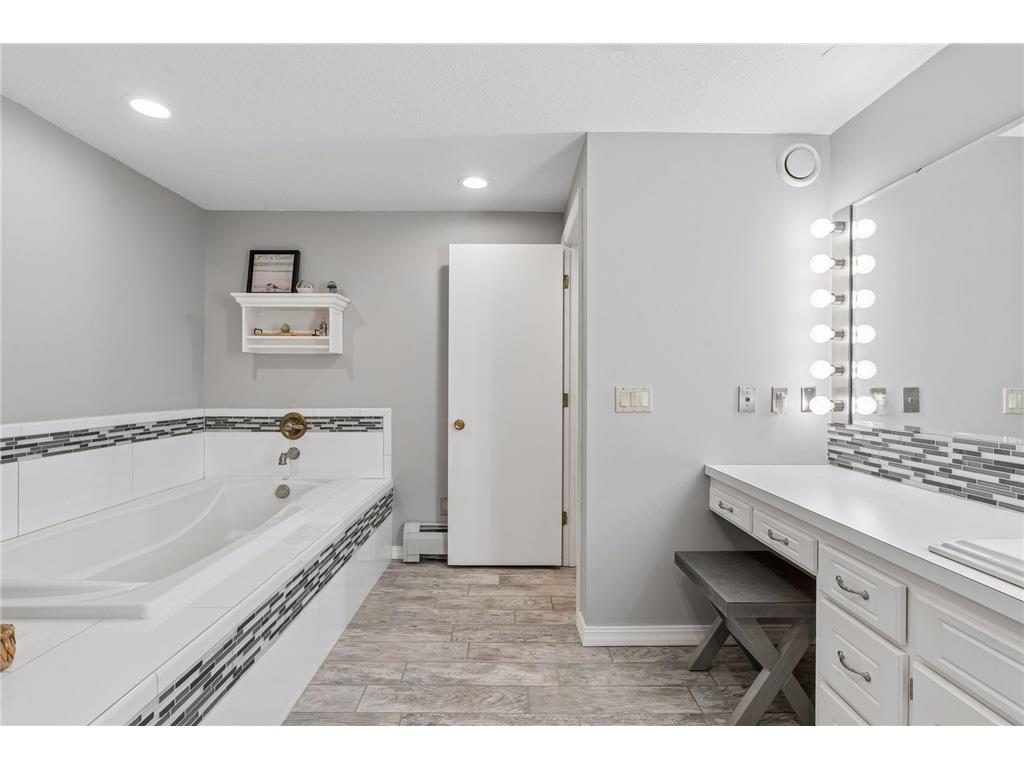 12031 Magnolia Street NW Coon Rapids MN 55448 - Sand Creek 7062040 image30