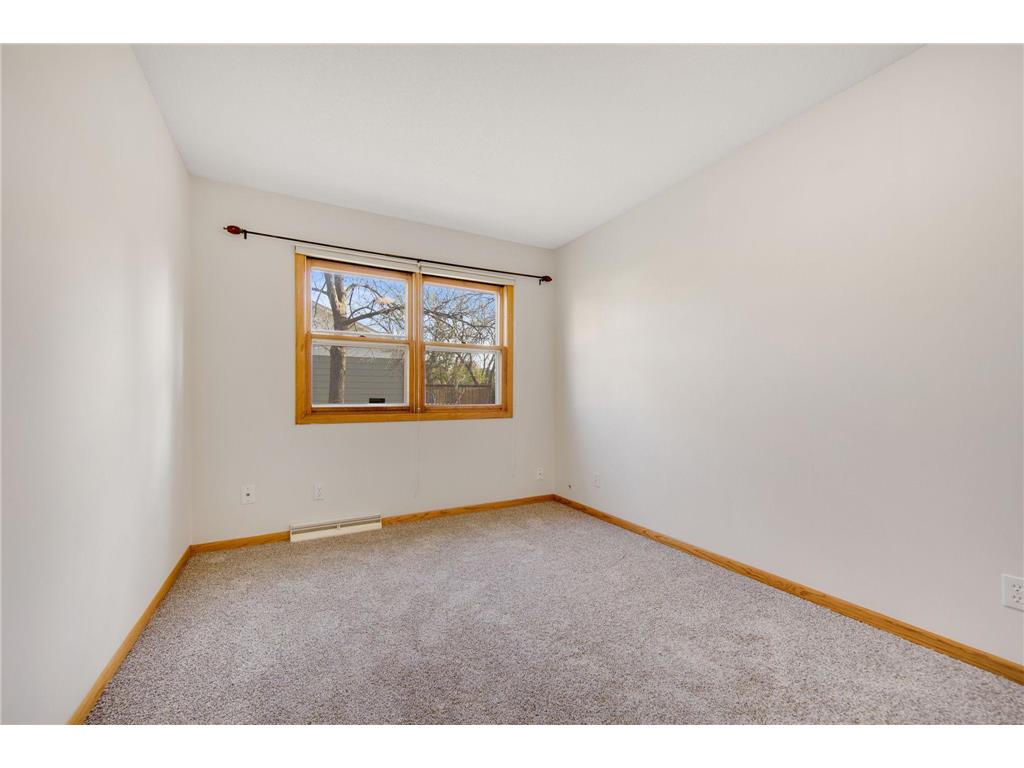 12035 45th Avenue N Plymouth MN 55442 6820076 image20