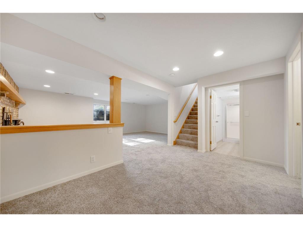 12035 45th Avenue N Plymouth MN 55442 6820076 image32