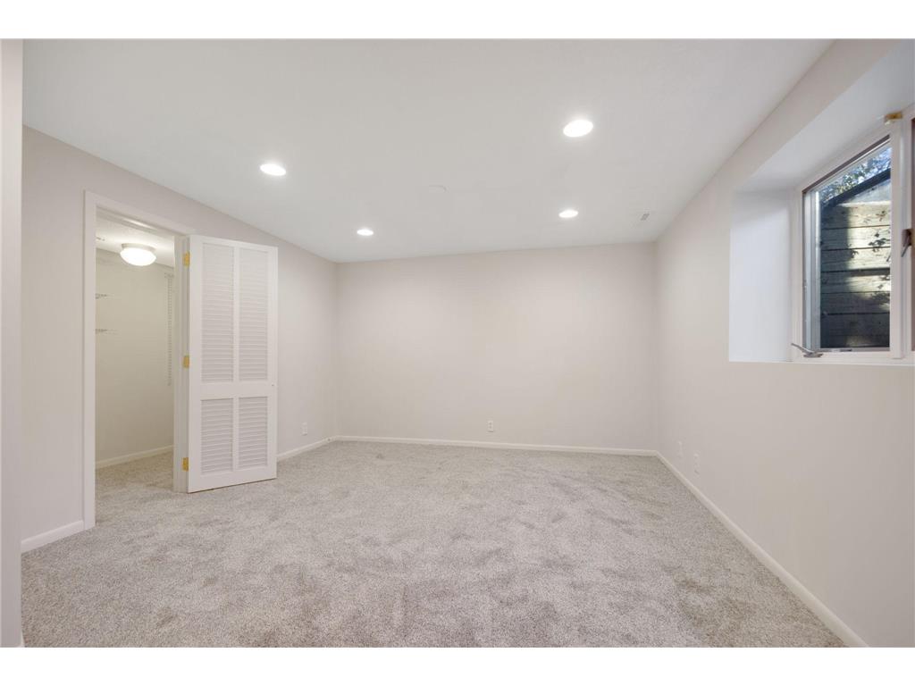 12035 45th Avenue N Plymouth MN 55442 6820076 image33