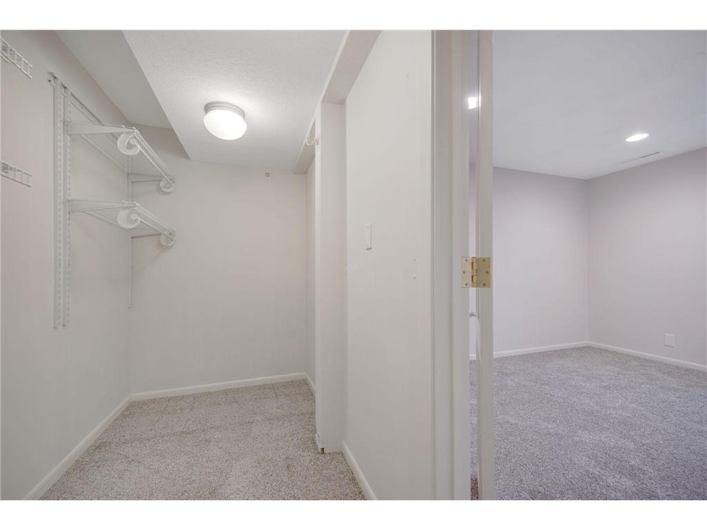 12035 45th Avenue N Plymouth MN 55442 6820076 image36