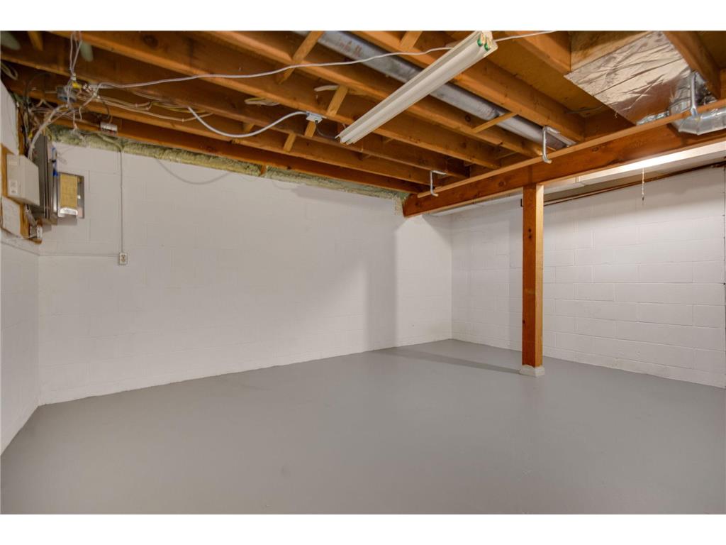 12035 45th Avenue N Plymouth MN 55442 6820076 image39