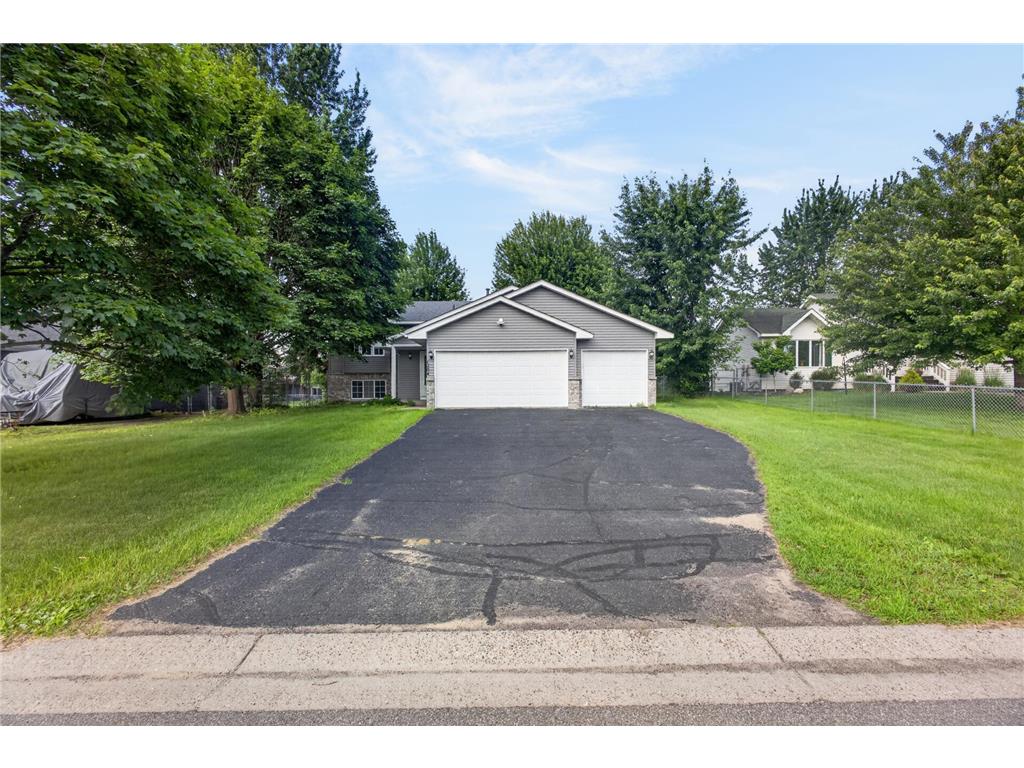 1204 123rd Avenue NE Blaine MN 55434 7092577 image17
