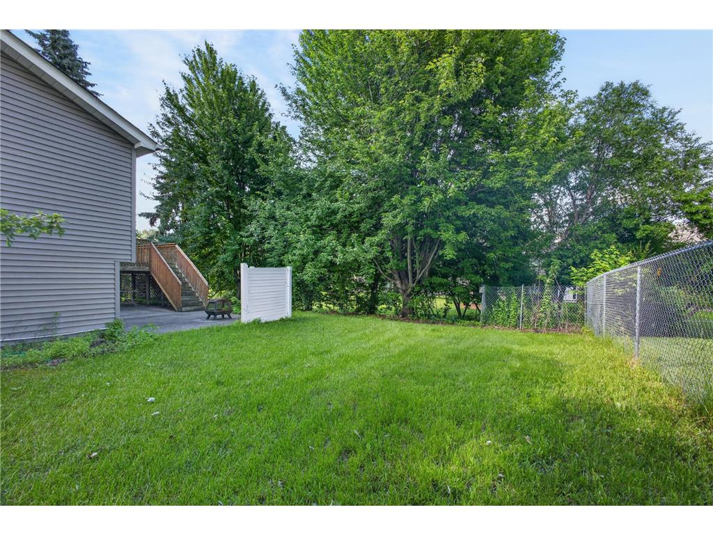 1204 123rd Avenue NE Blaine MN 55434 7092577 image18