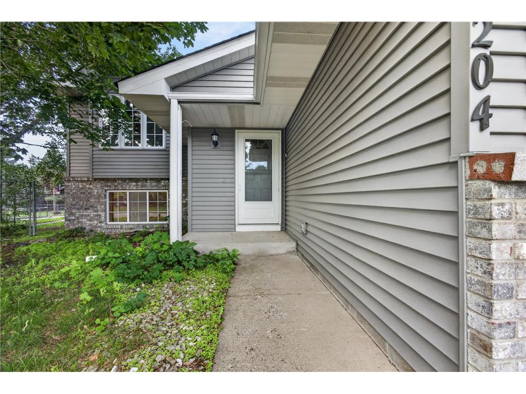 1204 123rd Avenue NE Blaine MN 55434 7092577 image2