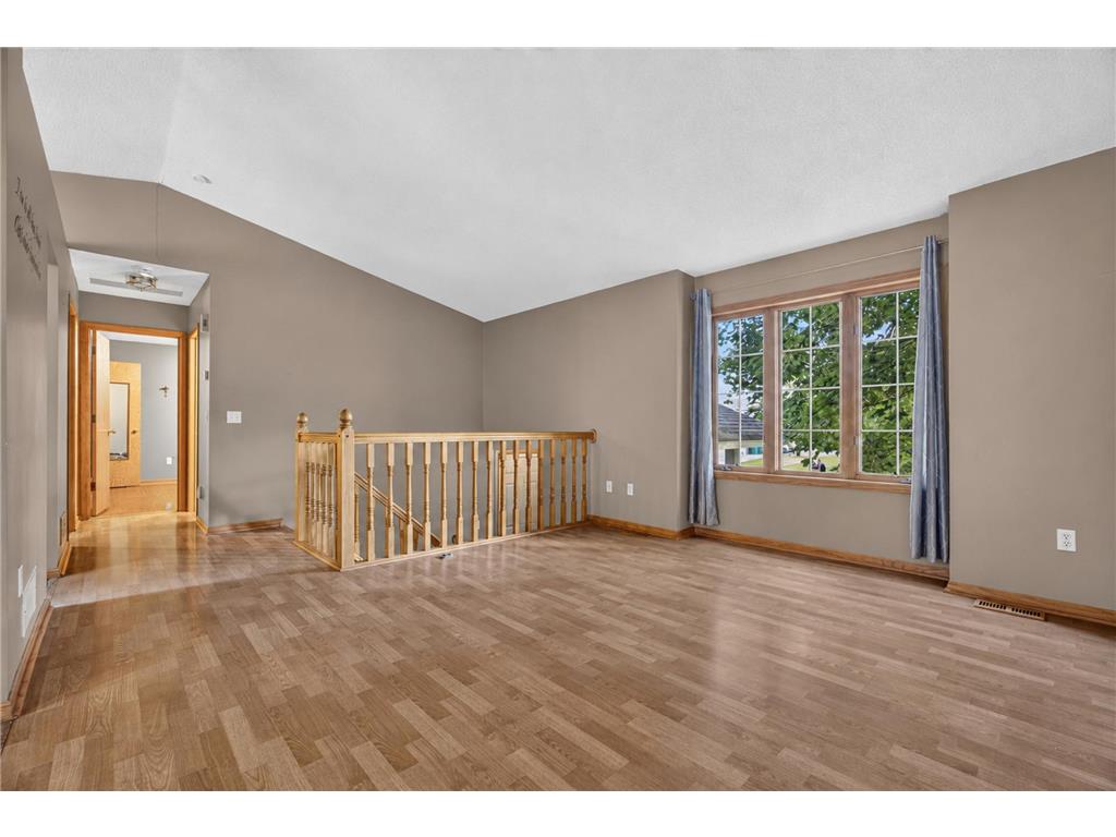 1204 123rd Avenue NE Blaine MN 55434 7092577 image34