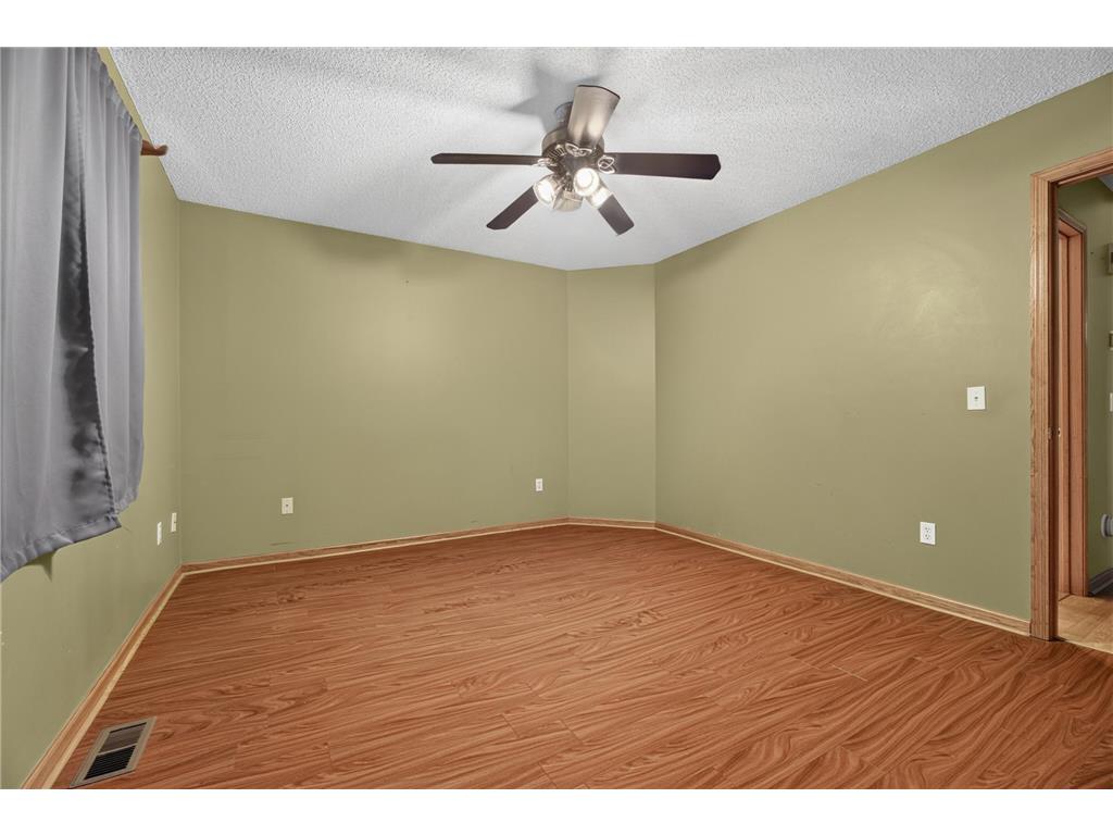 1204 123rd Avenue NE Blaine MN 55434 7092577 image42