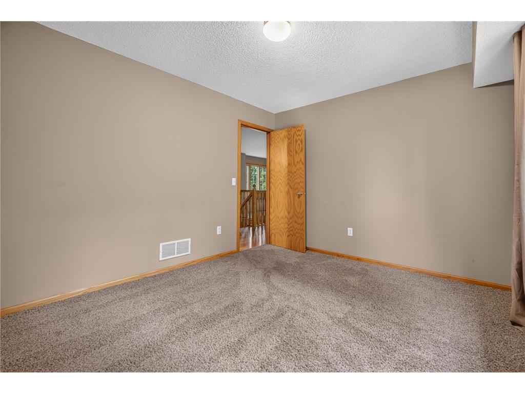 1204 123rd Avenue NE Blaine MN 55434 7092577 image8