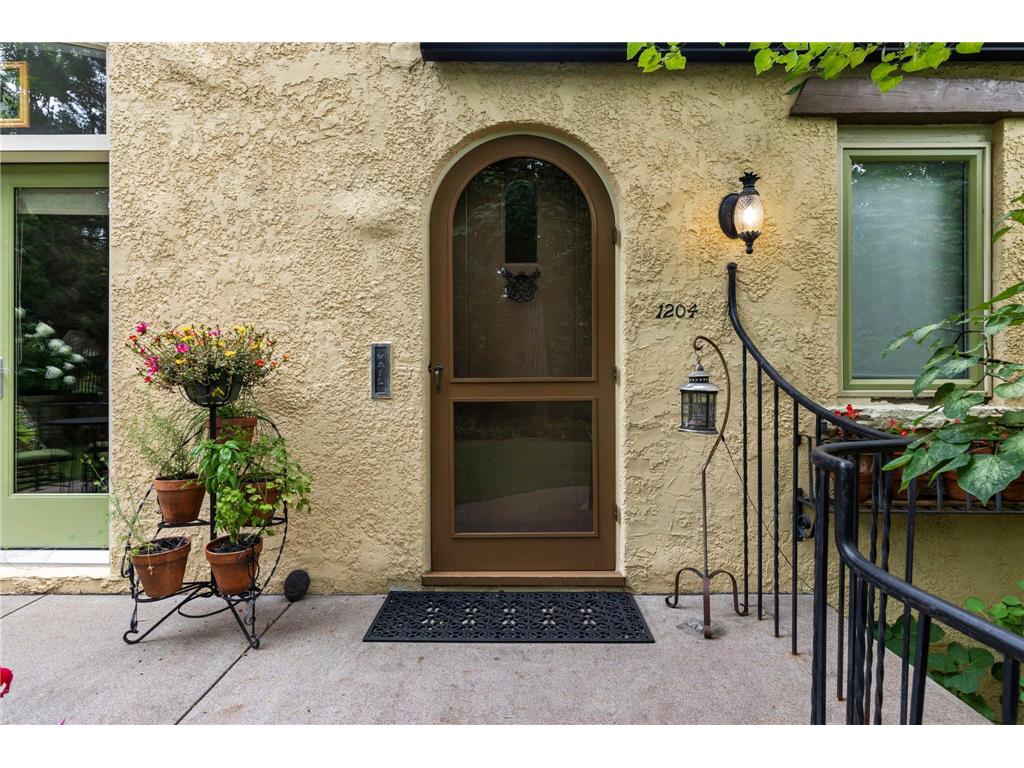 1204 Cedar Lake Road S Minneapolis MN 55416 7036250 image10