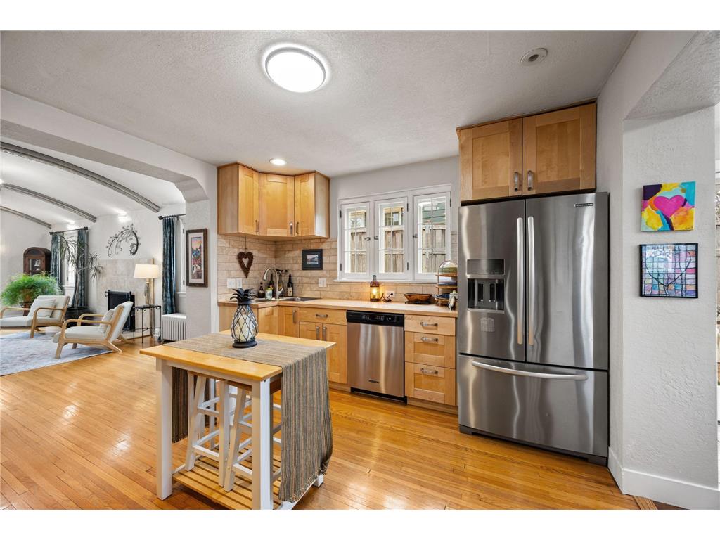 1204 Cedar Lake Road S Minneapolis MN 55416 7036250 image19