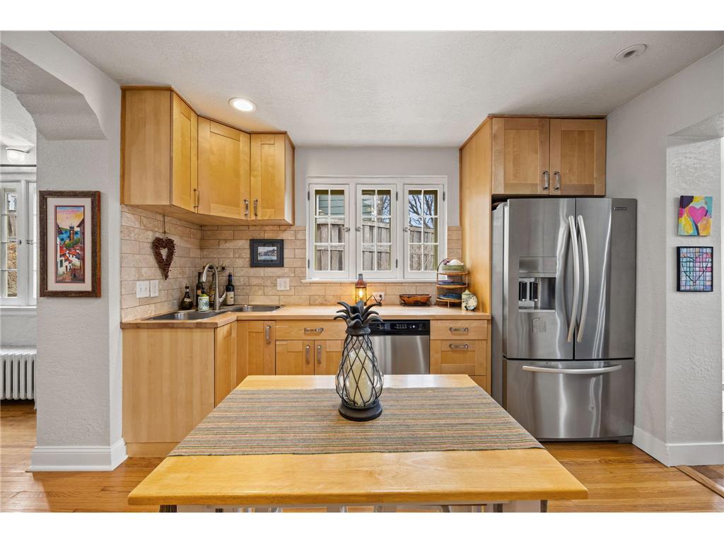 1204 Cedar Lake Road S Minneapolis MN 55416 7036250 image21