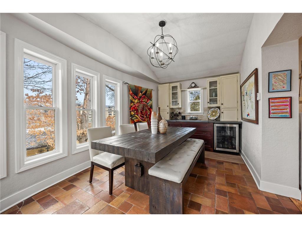 1204 Cedar Lake Road S Minneapolis MN 55416 7036250 image24