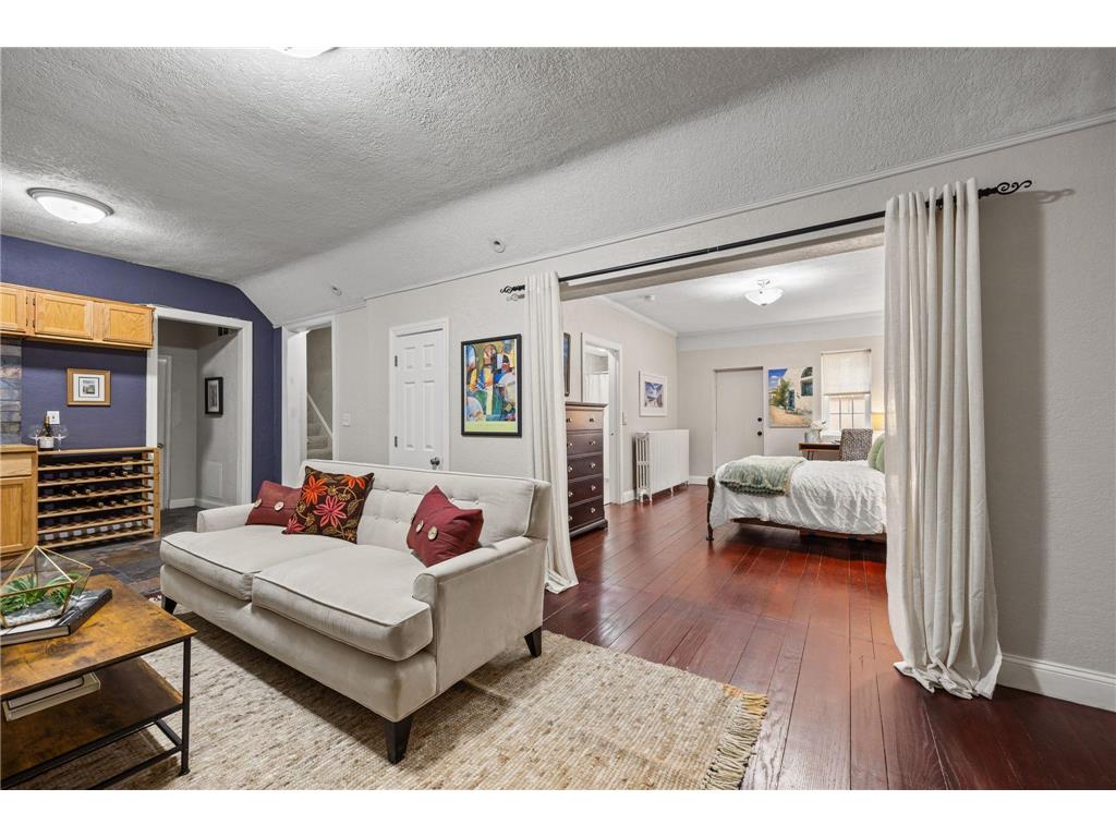 1204 Cedar Lake Road S Minneapolis MN 55416 7036250 image41