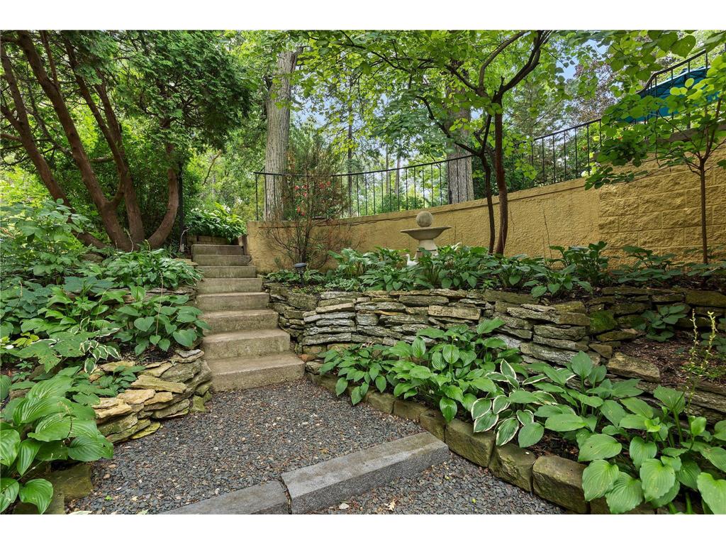 1204 Cedar Lake Road S Minneapolis MN 55416 7036250 image58