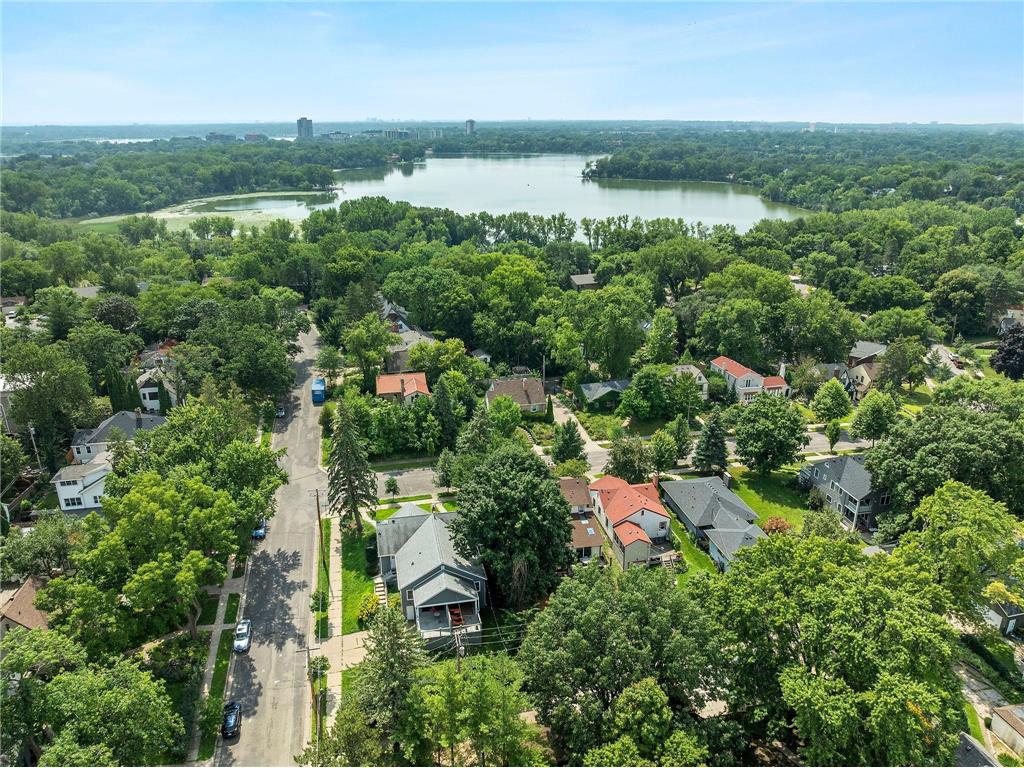 1204 Cedar Lake Road S Minneapolis MN 55416 7036250 image72