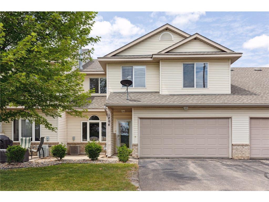 1204 Crystal Place E Chaska MN 55318 6396644 image1