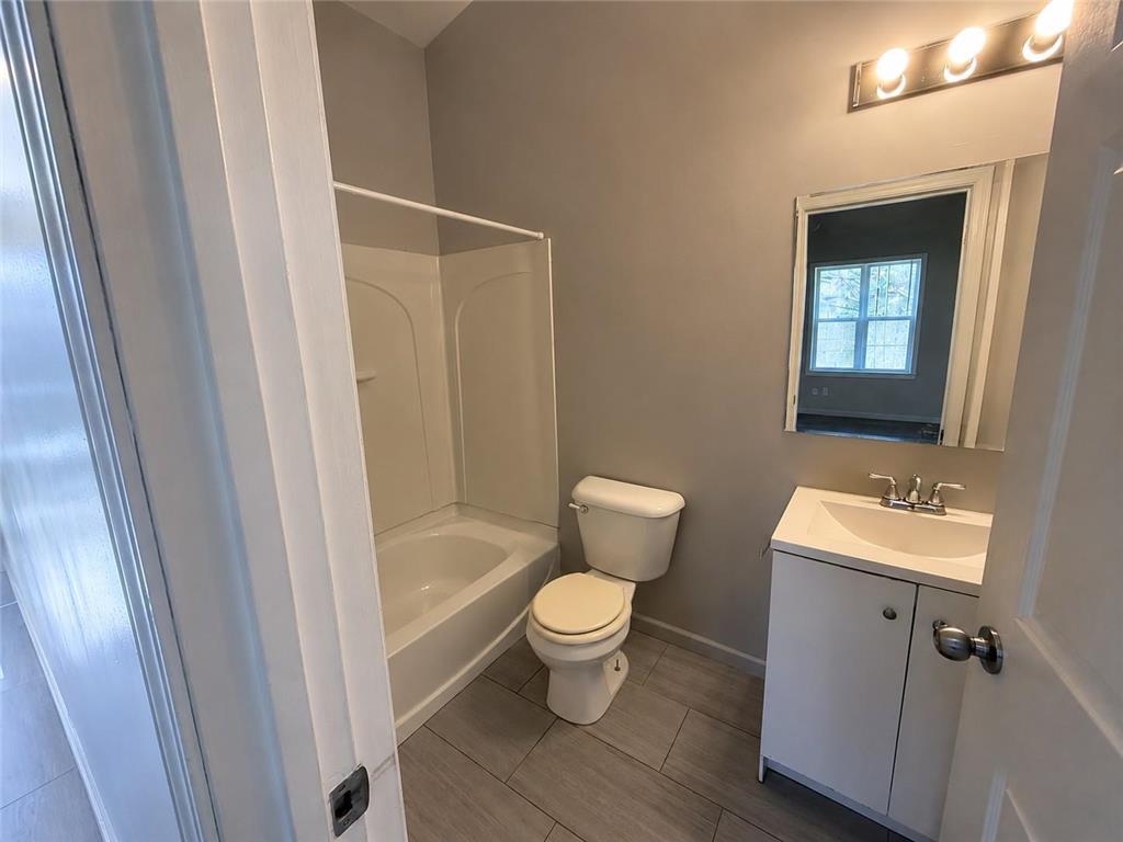 1204 E 7th Street Saint Paul MN 55106 7042149 image13
