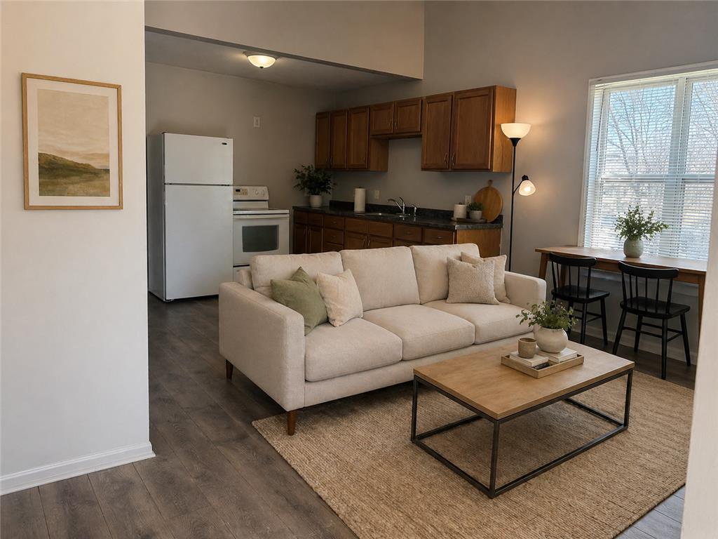 1204 E 7th Street Saint Paul MN 55106 7042149 image2