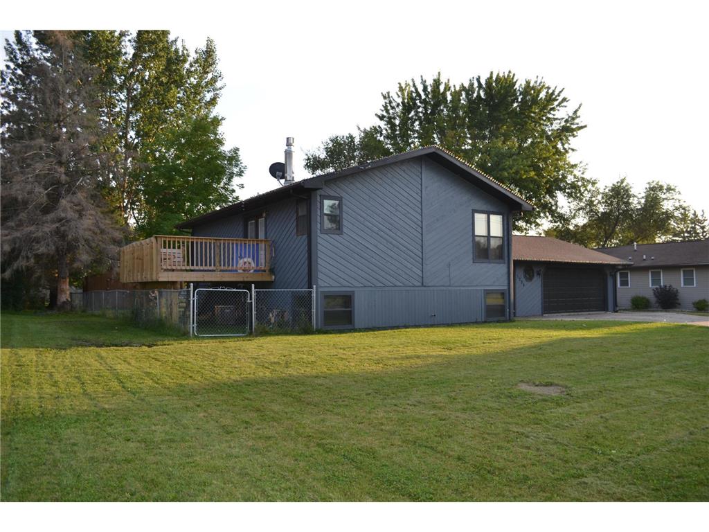 1204 Greenwood Street E Thief River Falls MN 56701 6601234 image1