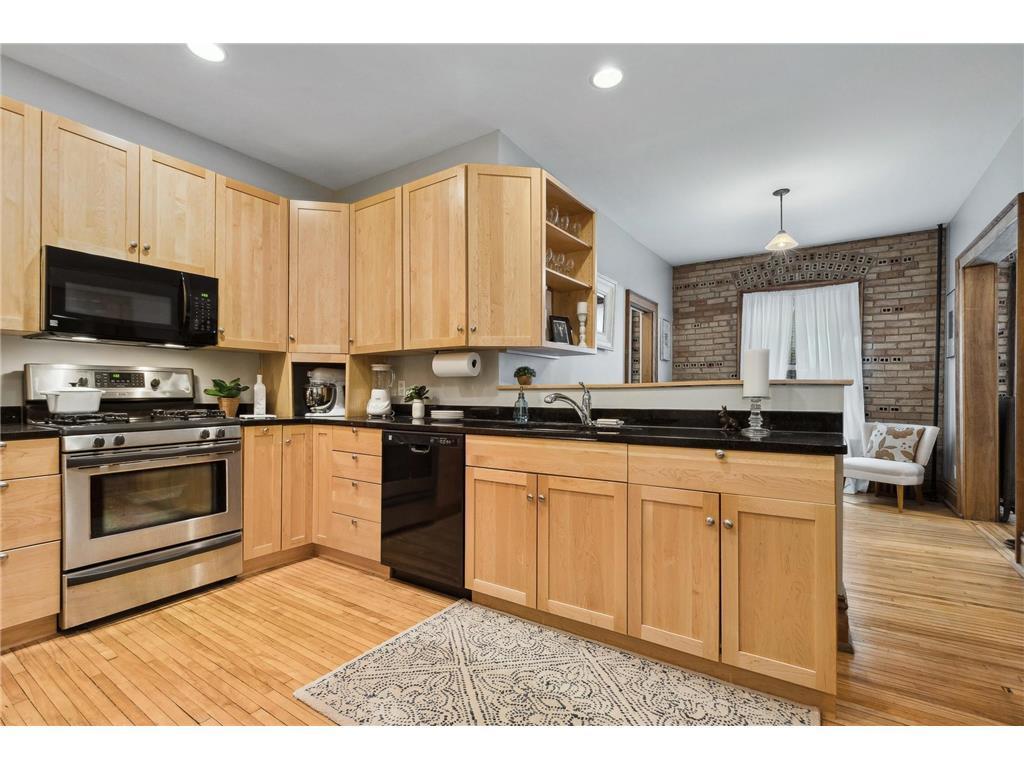 1204 Harmon Place #10 Minneapolis MN 55403 7070947 image3