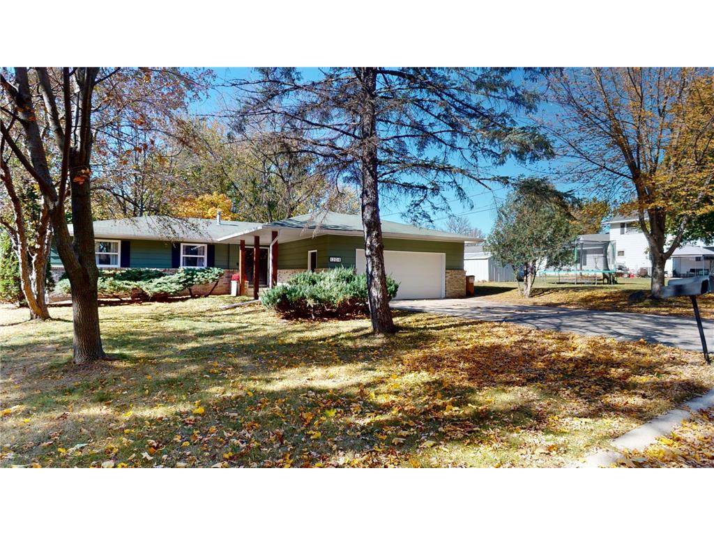 1204 Swanhill Drive, Albert Lea, MN 56007 MLS 6272892 Edina Realty