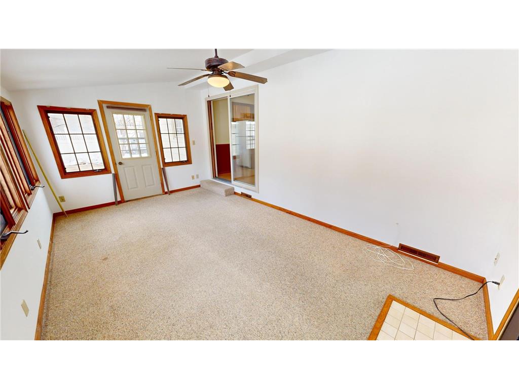 1204 Willmar Avenue SW Willmar MN 56201 6819872 image11