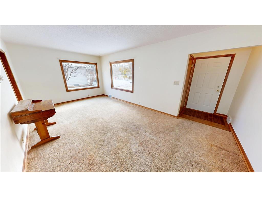 1204 Willmar Avenue SW Willmar MN 56201 6819872 image14