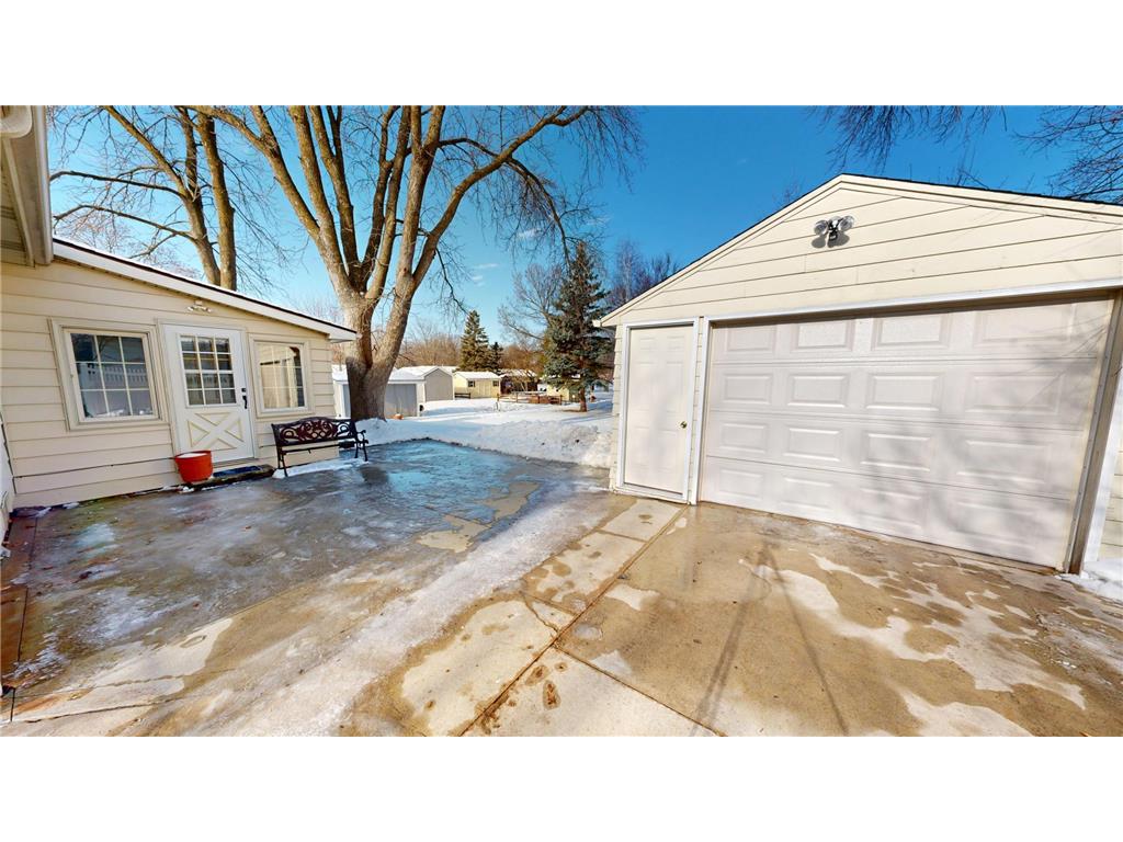 1204 Willmar Avenue SW Willmar MN 56201 6819872 image35