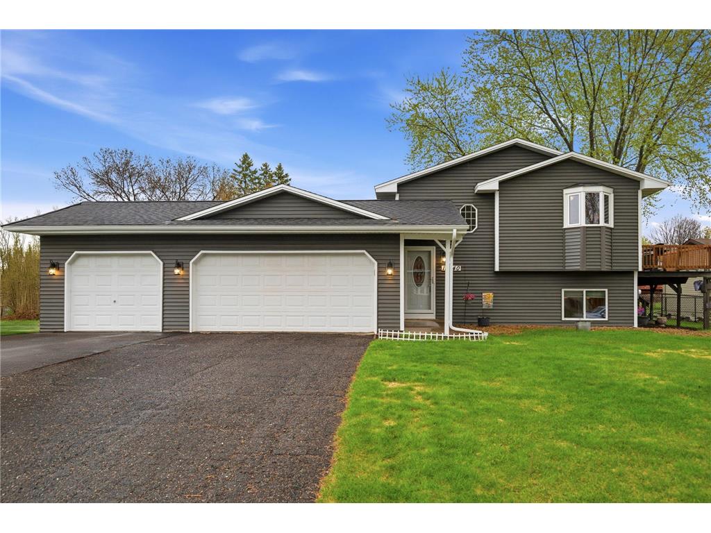 12040 Oregon Circle N Champlin MN 55316 7060020 image1