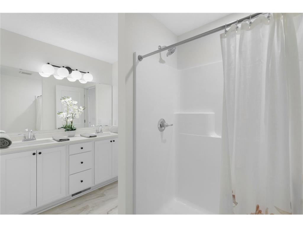 12041 Owatonna Court NE Blaine MN 55449 6825758 image16