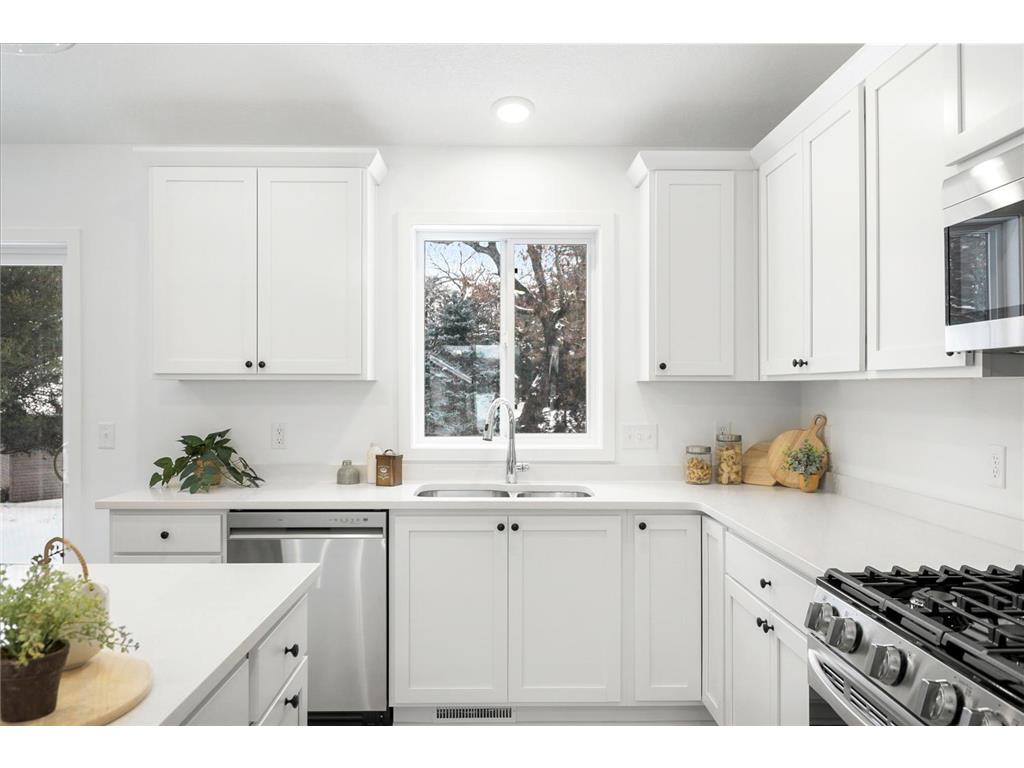 12041 Owatonna Court NE Blaine MN 55449 6825758 image4