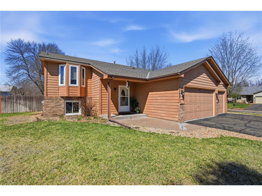 12048 Zea Street NW Coon Rapids MN 55433 7058045 image1